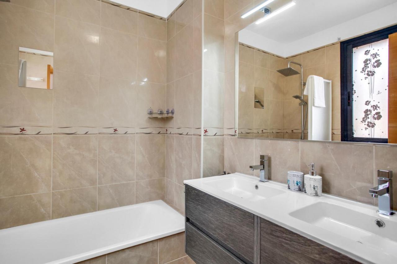 Ocean Blue, Next To The Ocean, Fast Wi-Fi Apartment Los Abrigos Ngoại thất bức ảnh