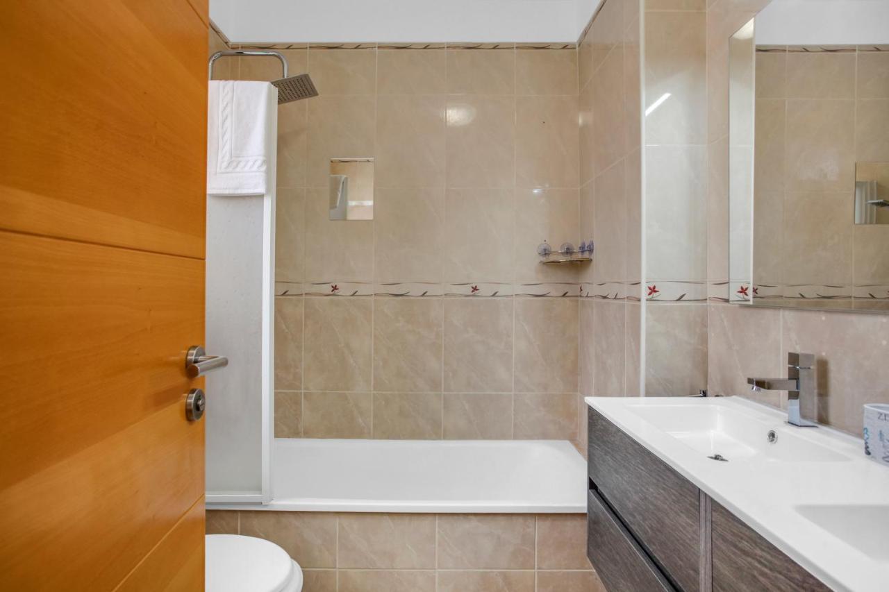 Ocean Blue, Next To The Ocean, Fast Wi-Fi Apartment Los Abrigos Ngoại thất bức ảnh